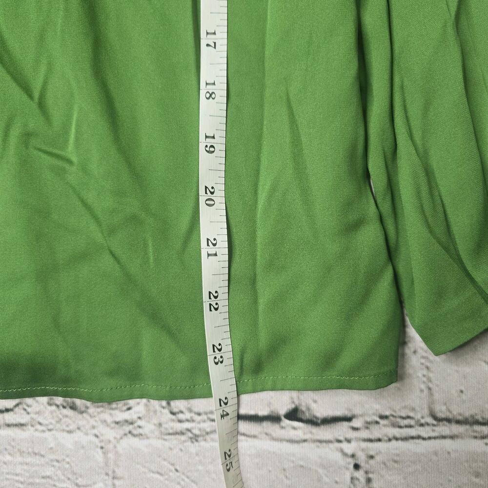 Talbots Petite Silk Parakeet Green Pleated Accent Relaxed Fit Blouse Size 12P - Picture 10 of 11